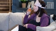 General Hospital's Liz spent the ball on her couch | Image: ABC